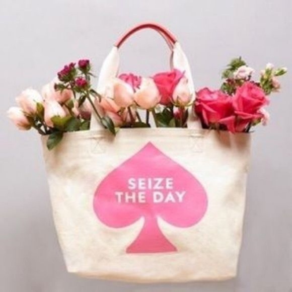 kate spade Handbags - NWT kate spade Seize the Day canvas tote